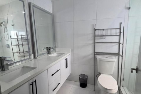 House in Homestead, Florida 4 bedrooms, 169.08 sq.m. № 2087985 - photo 19