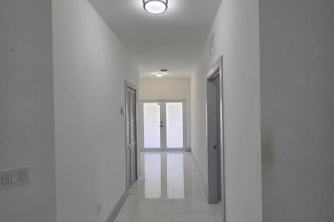House in Homestead, Florida 4 bedrooms, 169.08 sq.m. № 2087985 - photo 21