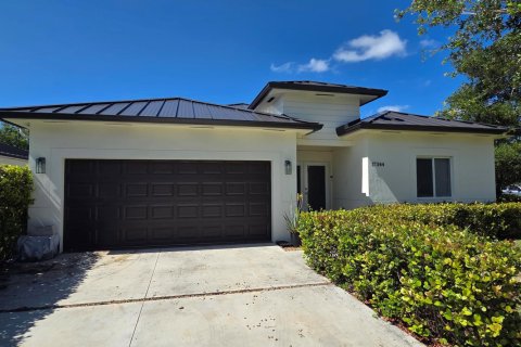 House in Homestead, Florida 4 bedrooms, 169.08 sq.m. № 2087985 - photo 2