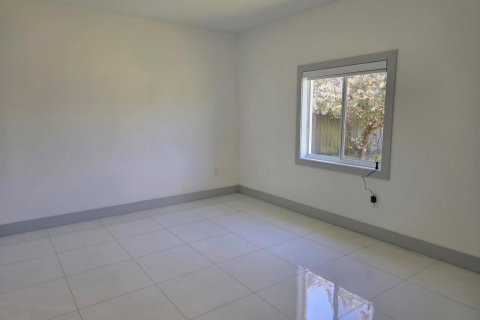 House in Homestead, Florida 4 bedrooms, 169.08 sq.m. № 2087985 - photo 22
