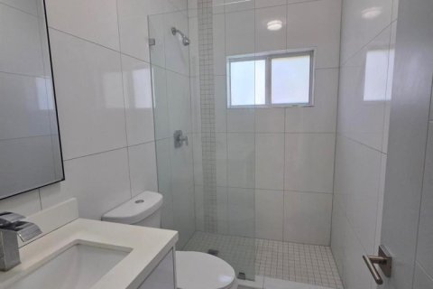 House in Homestead, Florida 4 bedrooms, 169.08 sq.m. № 2087985 - photo 17