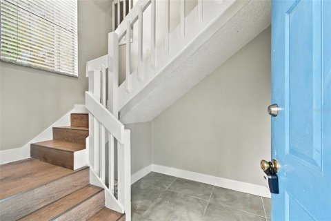 Condo in Tampa, Florida, 3 bedrooms № 2383383 - photo 8