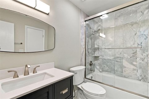 Condo in Tampa, Florida, 3 bedrooms № 2383383 - photo 6