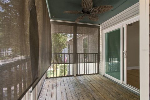 Condo in Tampa, Florida, 3 bedrooms № 2383383 - photo 21