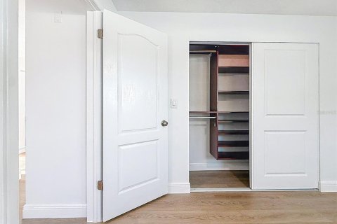Villa ou maison à louer à Palm Harbor, Floride: 2 chambres, 91.79 m2 № 2118891 - photo 29