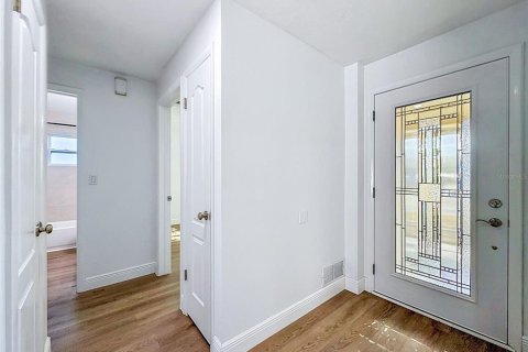 Villa ou maison à louer à Palm Harbor, Floride: 2 chambres, 91.79 m2 № 2118891 - photo 21