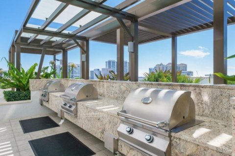 Apartamento en alquiler en West Palm Beach, Florida, 2 dormitorios, 111.2 m2 № 1922407 - foto 8