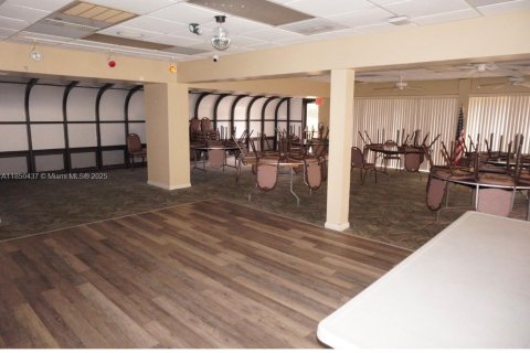 Condominio en venta en Pompano Beach, Florida, 2 dormitorios, 96.15 m2 № 2022449 - foto 25