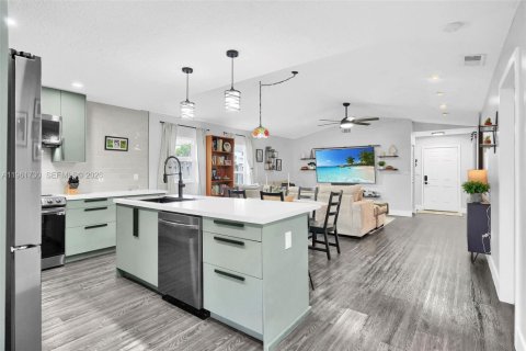 Casa en venta en Davie, Florida, 3 dormitorios, 120.49 m2 № 2023701 - foto 5