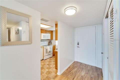 Condominio en venta en Winter Haven, Florida, 2 dormitorios, 110.55 m2 № 1734435 - foto 7