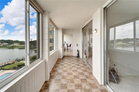 Condominio en venta en Winter Haven, Florida, 2 dormitorios, 110.55 m2 № 1734435 - foto 24