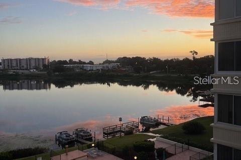 Condominio en venta en Winter Haven, Florida, 2 dormitorios, 110.55 m2 № 1734435 - foto 16