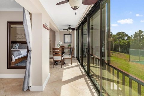 Condo in Sarasota, Florida, 1 bedroom  № 1675071 - photo 22