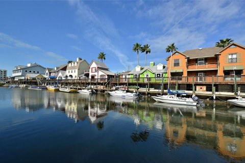 Condo in Sarasota, Florida, 1 bedroom  № 1675071 - photo 30
