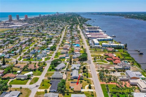 Купить виллу или дом в Ормонд-Бич, Флорида 6 комнат, 184.41м2, № 1742766 - фото 3