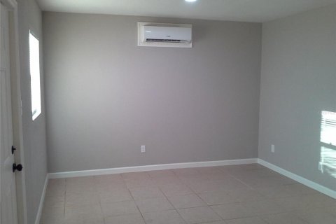 Appartement à louer à Riverview, Floride: 2 chambres, 60.39 m2 № 1841968 - photo 13