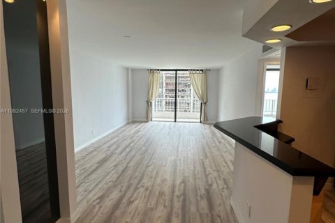 Copropriété à louer à Miami, Floride: 1 chambre, 56.86 m2 № 2049201 - photo 5