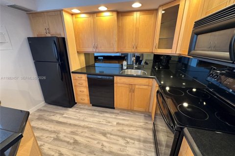 Copropriété à louer à Miami, Floride: 1 chambre, 56.86 m2 № 2049201 - photo 2