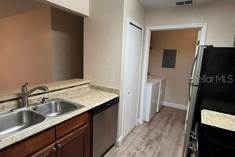 Condominio en venta en Gainesville, Florida, 2 dormitorios, 88.26 m2 № 2217242 - foto 14
