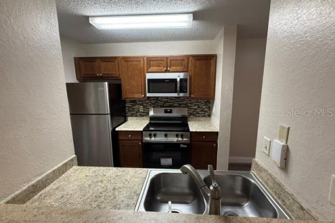 Condominio en venta en Gainesville, Florida, 2 dormitorios, 88.26 m2 № 2217242 - foto 12