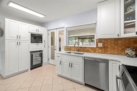 Casa en venta en Saint Petersburg, Florida, 3 dormitorios, 120.77 m2 № 1800268 - foto 7