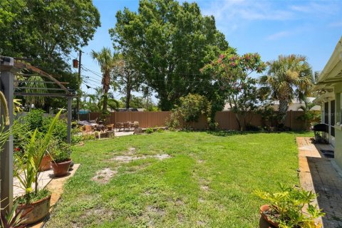 Casa en venta en Saint Petersburg, Florida, 3 dormitorios, 120.77 m2 № 1800268 - foto 22