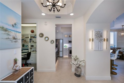 Condo in Fort Myers, Florida, 3 bedrooms  № 1642836 - photo 8