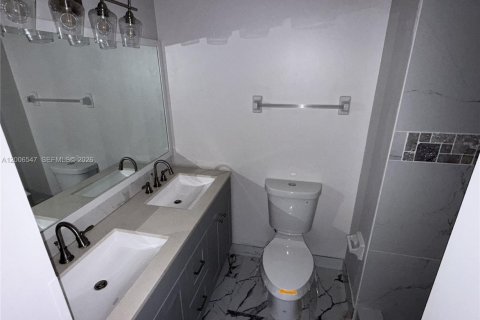 Adosado en venta en Davie, Florida, 3 dormitorios, 123.37 m2 № 2071115 - foto 5