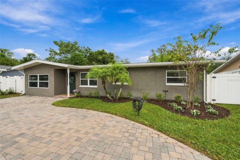 Villa ou maison à vendre à Safety Harbor, Floride: 3 chambres, 125.6 m2 № 2416527 - photo 2