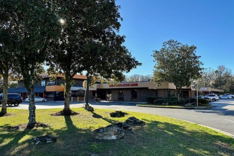 Immobilier commercial à louer à Gainesville, Floride: 148.64 m2 № 2091491 - photo 2