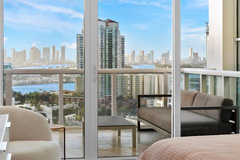 Condominio en venta en Miami Beach, Florida, 2 dormitorios, 157.75 m2 № 2005911 - foto 28