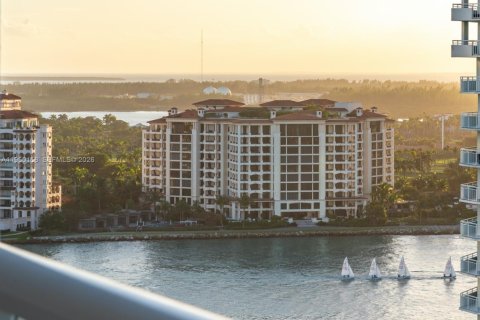 Condominio en venta en Miami Beach, Florida, 2 dormitorios, 157.75 m2 № 2005911 - foto 9