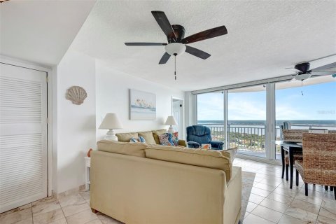 Condominio en venta en Daytona Beach, Florida, 2 dormitorios, 116.13 m2 № 1678159 - foto 8