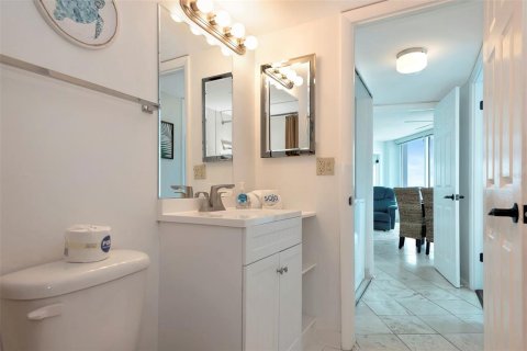 Condominio en venta en Daytona Beach, Florida, 2 dormitorios, 116.13 m2 № 1678159 - foto 24