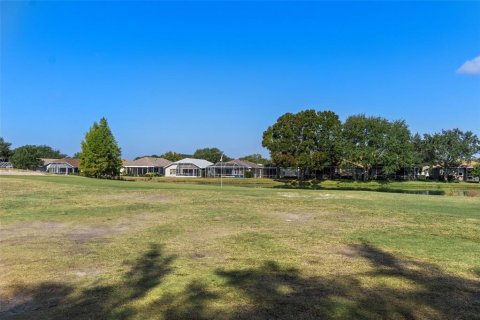 Propiedad comercial en venta en Spring Hill, Florida, 1391.49 m2 № 2125386 - foto 30
