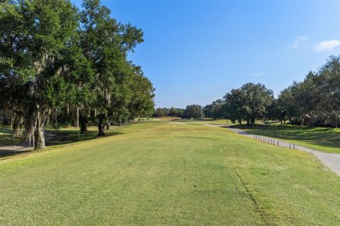 Propiedad comercial en venta en Spring Hill, Florida, 1391.49 m2 № 2125386 - foto 20