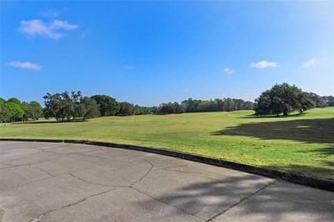 Propiedad comercial en venta en Spring Hill, Florida, 1391.49 m2 № 2125386 - foto 15