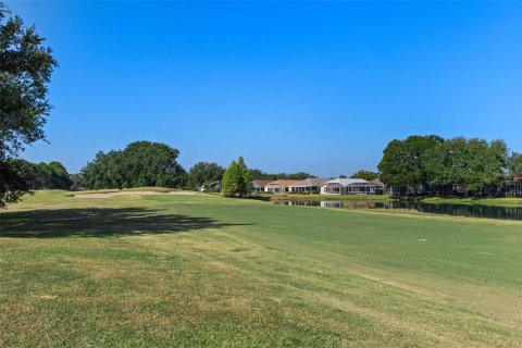 Propiedad comercial en venta en Spring Hill, Florida, 1391.49 m2 № 2125386 - foto 29