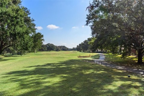 Propiedad comercial en venta en Spring Hill, Florida, 1391.49 m2 № 2125386 - foto 17