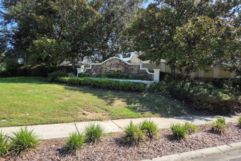 House in Leesburg, Florida 3 bedrooms, 135.27 sq.m. № 1851565 - photo 4