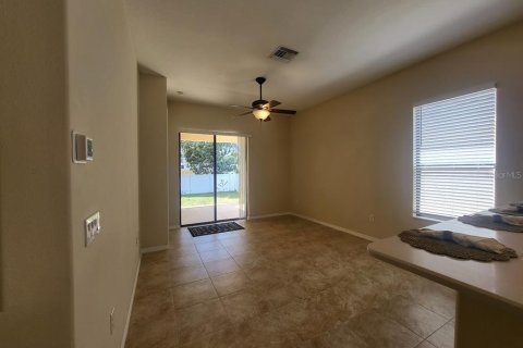 House in Leesburg, Florida 3 bedrooms, 135.27 sq.m. № 1851565 - photo 16