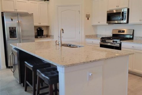 House in Bradenton, Florida 3 bedrooms, 204.48 sq.m. № 2206424 - photo 6
