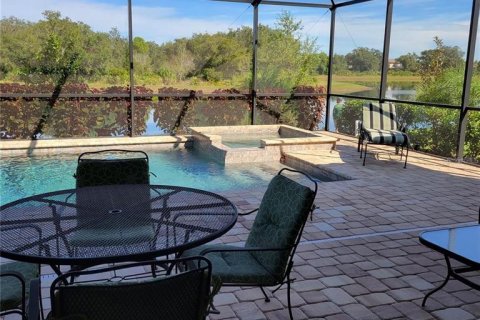 House in Bradenton, Florida 3 bedrooms, 204.48 sq.m. № 2206424 - photo 23