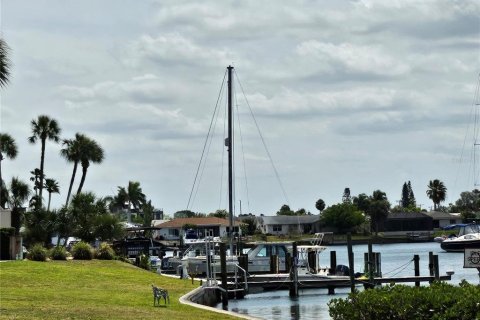 Condominio en venta en Apollo Beach, Florida, 2 dormitorios, 120.4 m2 № 2213118 - foto 22