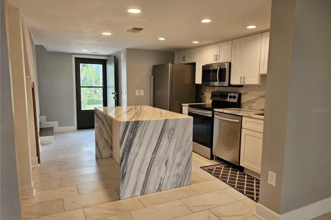Condominio en venta en Apollo Beach, Florida, 2 dormitorios, 120.4 m2 № 2213118 - foto 9