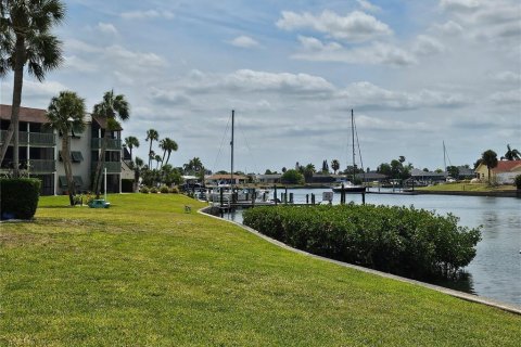 Condominio en venta en Apollo Beach, Florida, 2 dormitorios, 120.4 m2 № 2213118 - foto 23