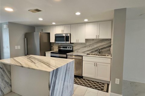 Condominio en venta en Apollo Beach, Florida, 2 dormitorios, 120.4 m2 № 2213118 - foto 5