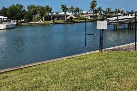 Condominio en venta en Apollo Beach, Florida, 2 dormitorios, 120.4 m2 № 2213118 - foto 20