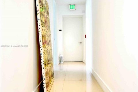 Condominio en venta en Aventura, Florida, 4 dormitorios, 214.33 m2 № 1979972 - foto 14