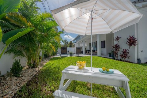 Villa ou maison à vendre à Tampa, Floride: 5 chambres, 329.25 m2 № 1837364 - photo 3